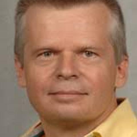 Jarek Rossignac Jarek Rossignac